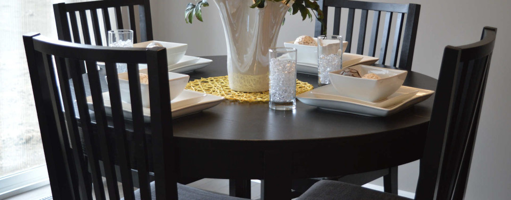 Dining Room table and chairs